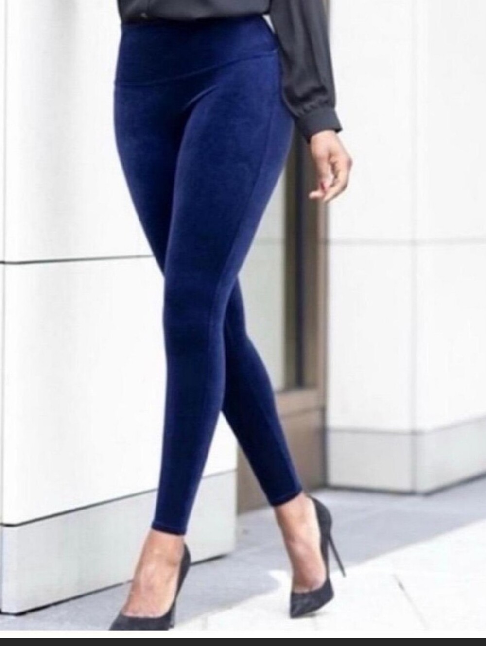 SPANX Deep Blue Velvet Leggings - High-Rise Stretch M